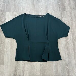 Uniqlo dark green blouse